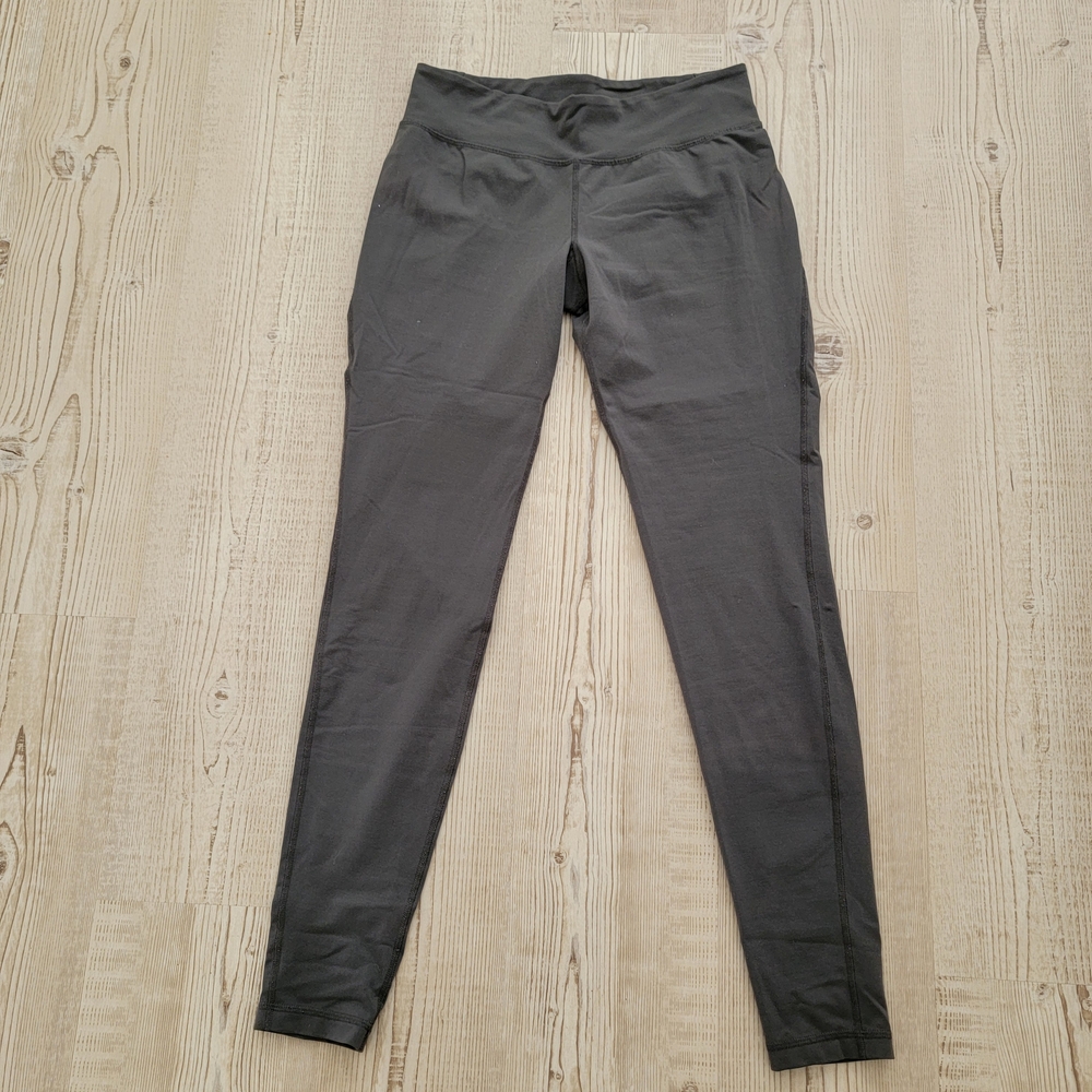 Patagonia Gray Leggings Medium  Athletic Yoga Activewear Athleisure Sporty